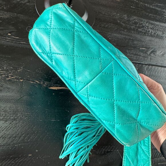 **RARE COLOR** Chanel Quilted Turquoise Crossbody Bag - Picture 8 of 12